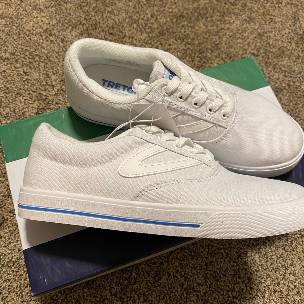 Tretorn Chelsea All White Women's Size 7 Tennis Shoe